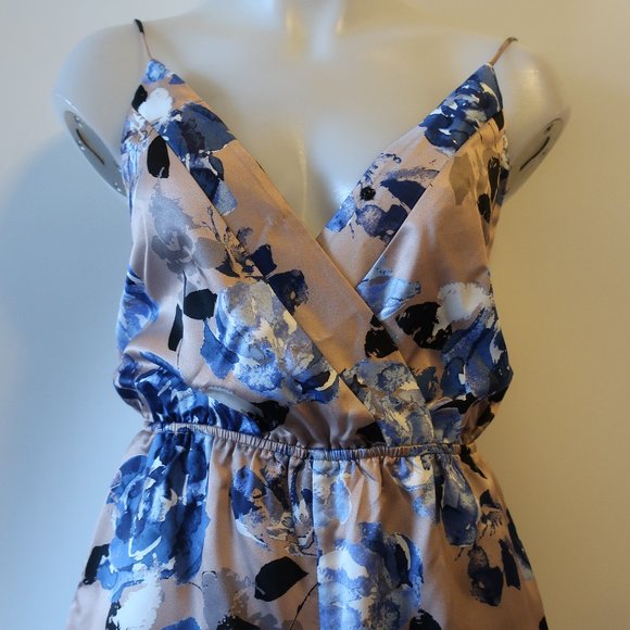 NBD BLUSH BLUE BLACK FLORAL SHORT ROMPER XS * - Picture 7 of 10